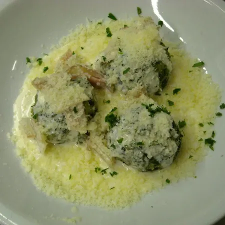 Trattoria Al Grottino Con Alloggio Locanda Brusimpiano