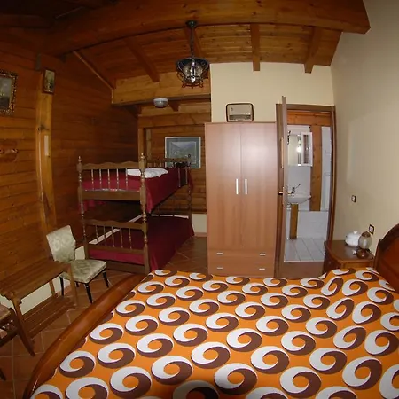 Trattoria Al Grottino Con Alloggio