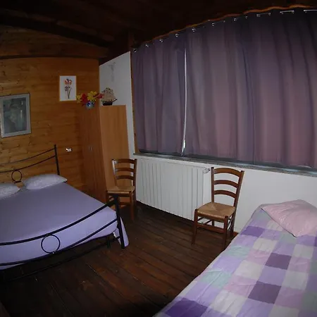 Trattoria Al Grottino Con Alloggio Locanda Brusimpiano