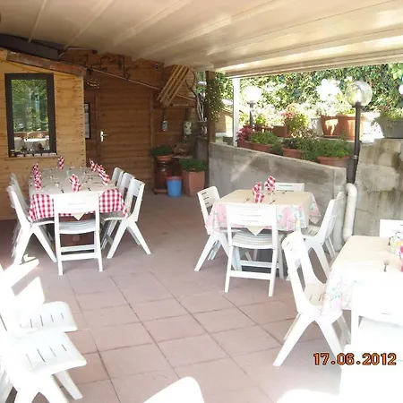 Trattoria Al Grottino Con Alloggio 宾馆 Brusimpiano